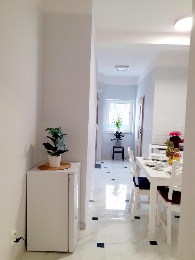 דירות Bielany Wrocławskie Willa Na Bielanach מראה חיצוני תמונה